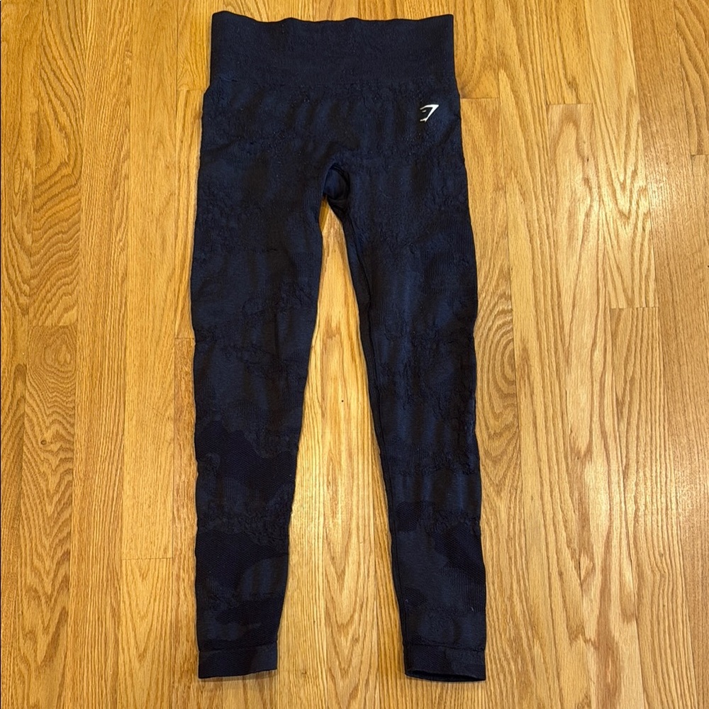 Gymshark Adapt Camo leggings small